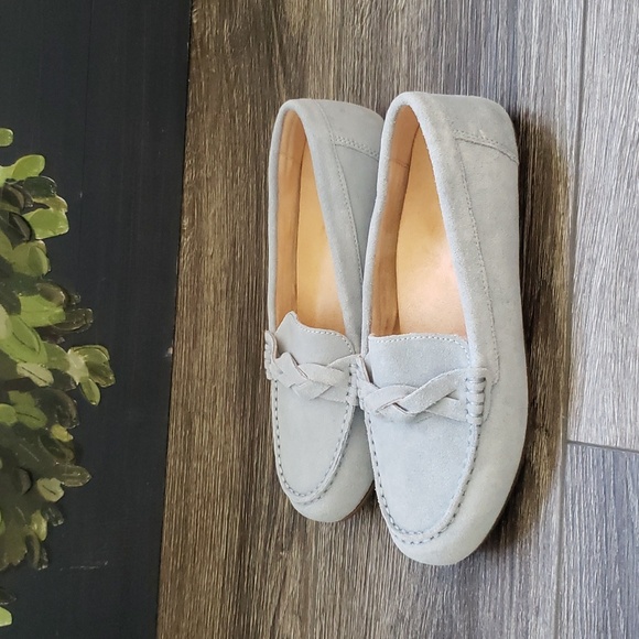 Blue suede Vionic Montara Shoe Sz 6.5 NWOT - Picture 3 of 7